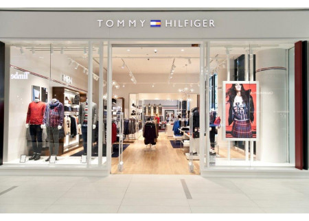 TOMMY HILFIGER OTVORIO SVOJU NAJVEĆU PRODAVNICU U BEOGRADU