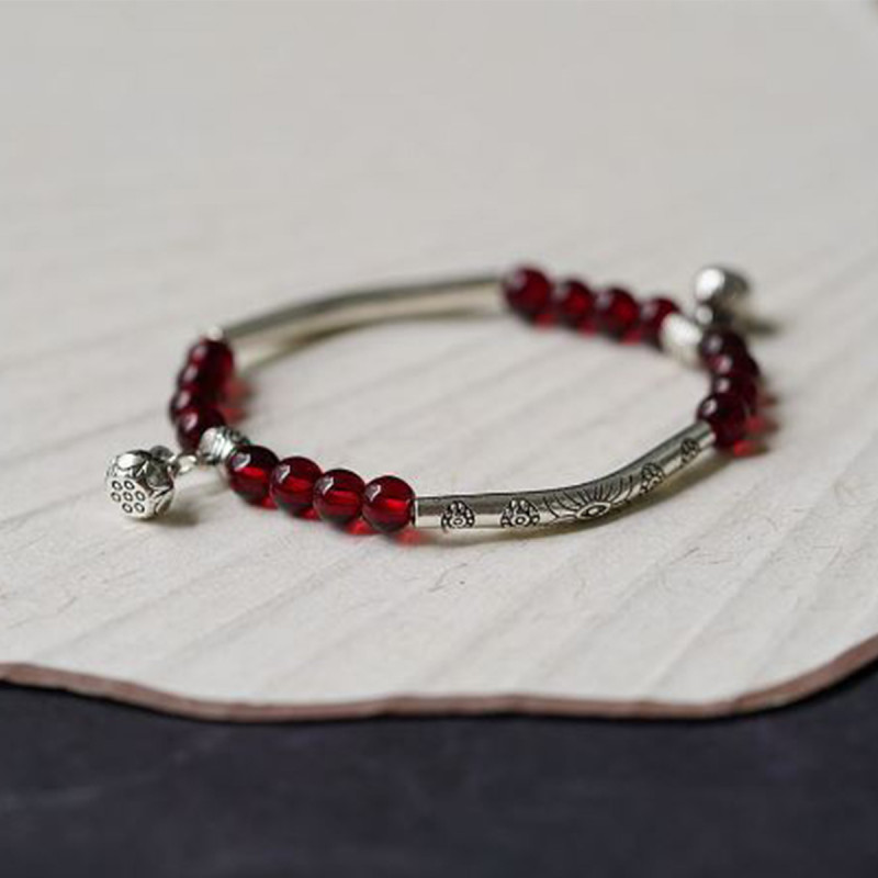 Stone and Silver bracelet – Narukvica sa kamenčićima