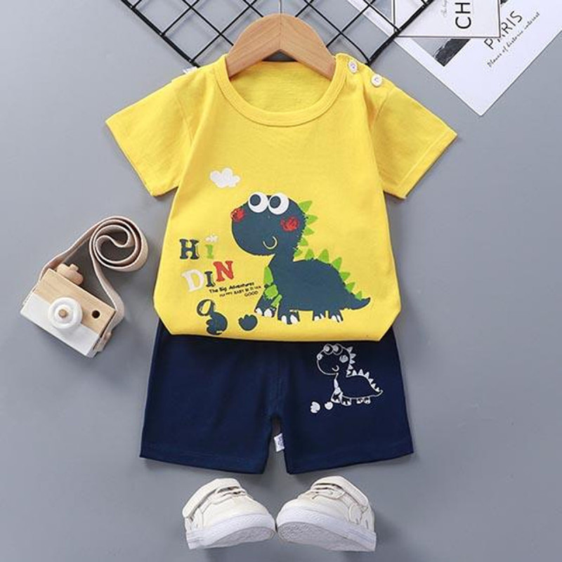 Pamučni kompletić za bebe  9-18 meseci - šorts i majica