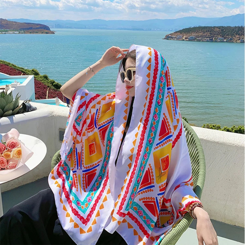 WHITE SUMMER SCARF - Ešarpa za plažu u beloj boji