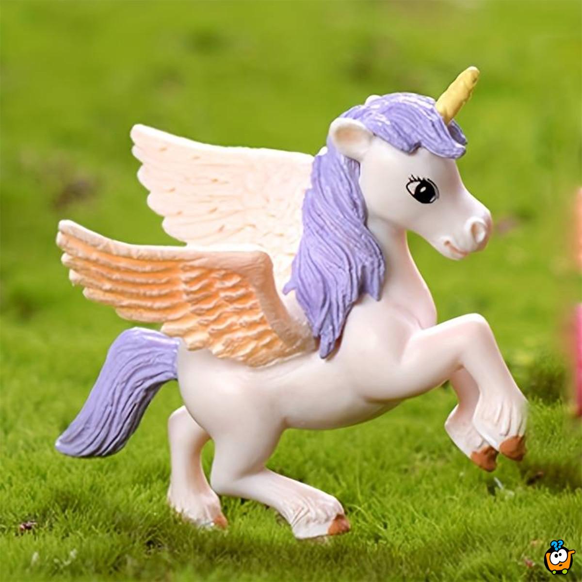 Unicorn dekorativna figurica za devojčice